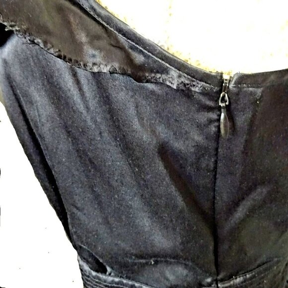 Marc by Marc Jacobs Pre-Loved Size 10 Strappy Little Black Dress in Cotton/Silk - Picture 6 of 10